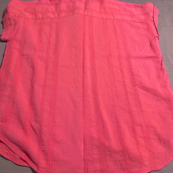 Pink Short-Sleeve Button-Up Shirt - Picture 7 of 10